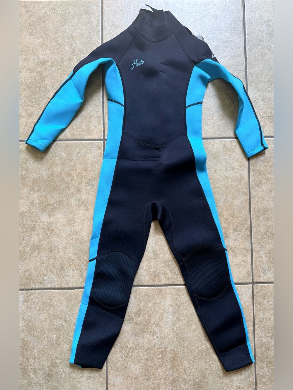Hevto Kids Wetsuit Size 10 Blue 3/2mm Neoprene Full Back Zip Youth Boys Girls